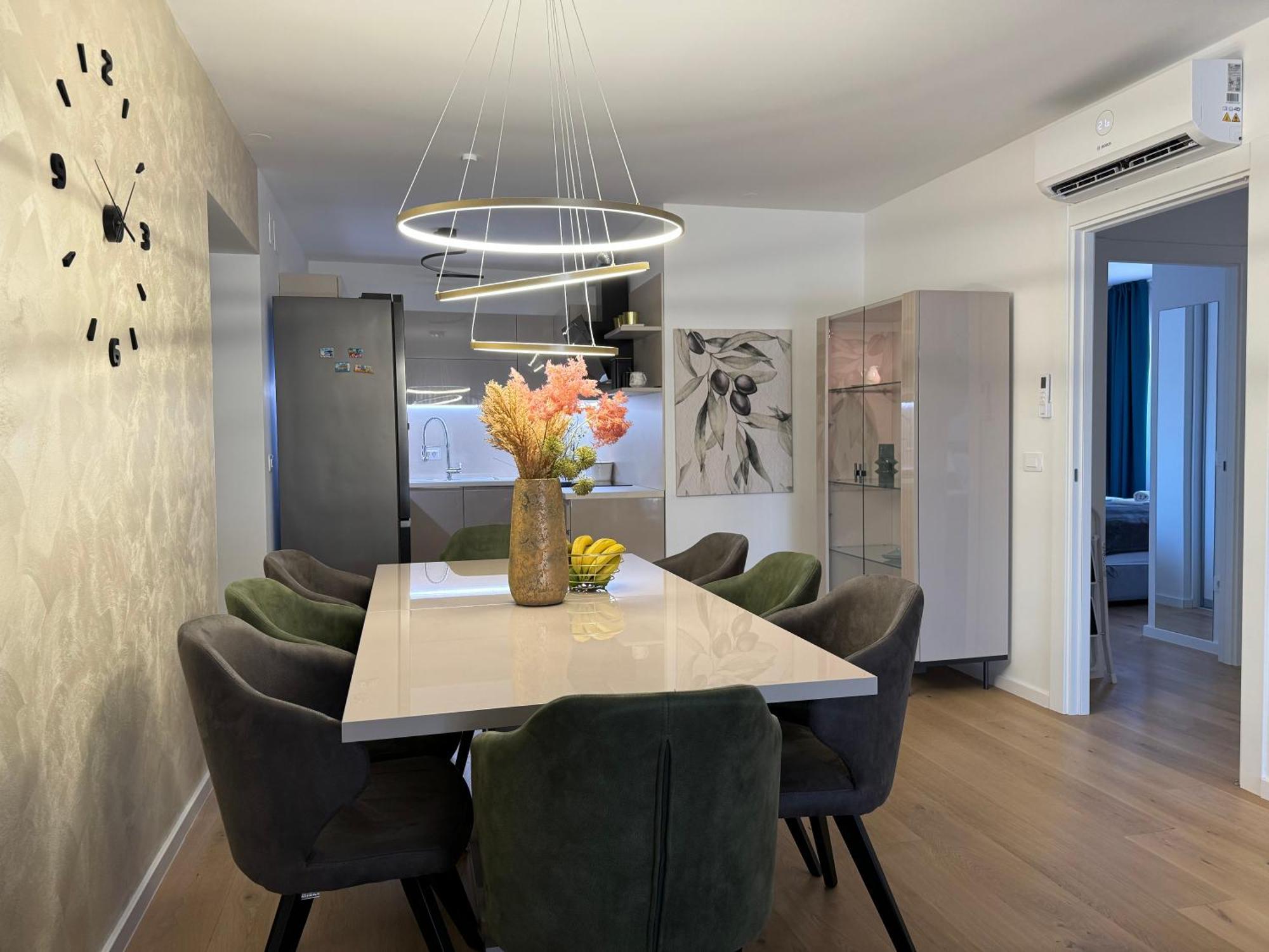 Capsula Luxury Apartment Ουμάγκ Εξωτερικό φωτογραφία